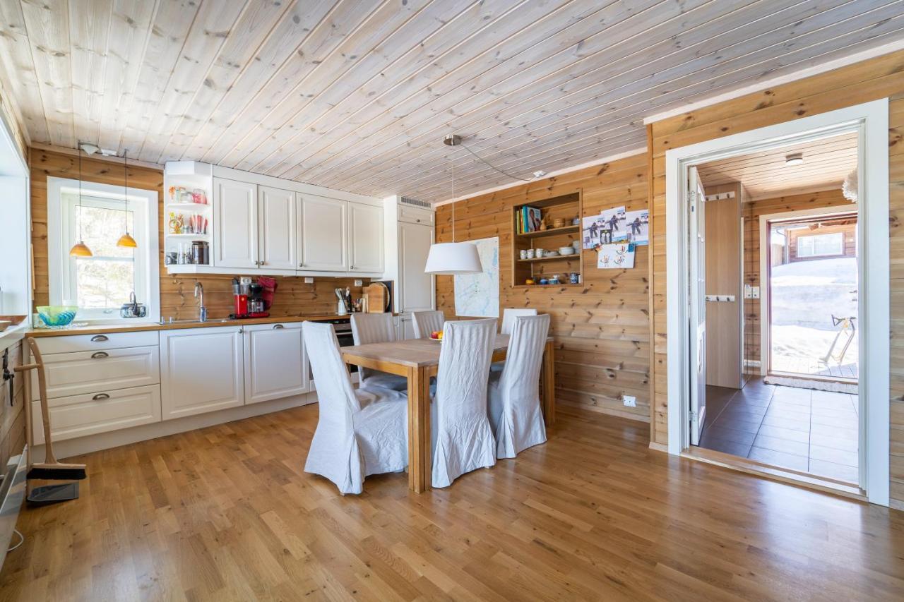 Three-Bedroom Holiday Cottage Tjorhom Exterior foto
